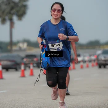 Runner Photo 7555257