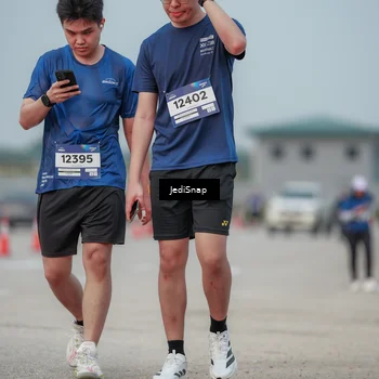 Runner Photo 7555273