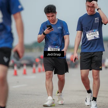 Runner Photo 7555274