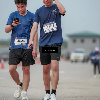 Runner Photo 7555277