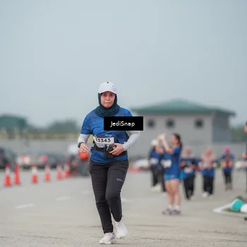Runner Photo 7555280