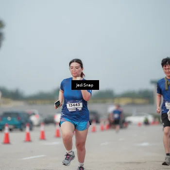 Runner Photo 7555294
