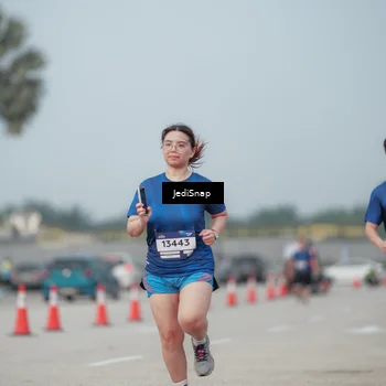 Runner Photo 7555301