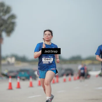 Runner Photo 7555303