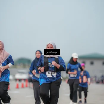 Runner Photo 7555317