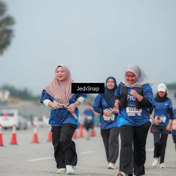 Runner Photo 7555318