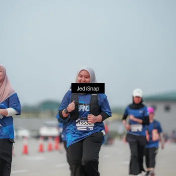 Runner Photo 7555321