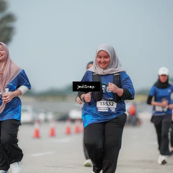 Runner Photo 7555322