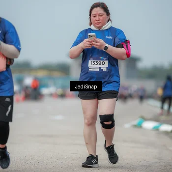 Runner Photo 7555347