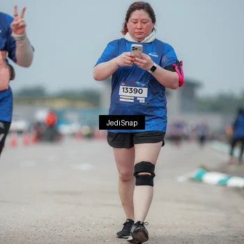 Runner Photo 7555348