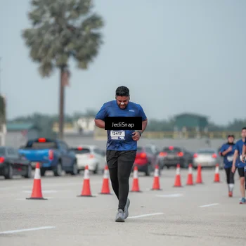 Runner Photo 7555353