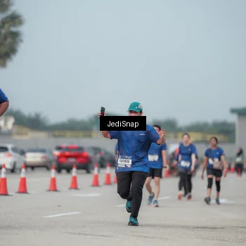 Runner Photo 7555361