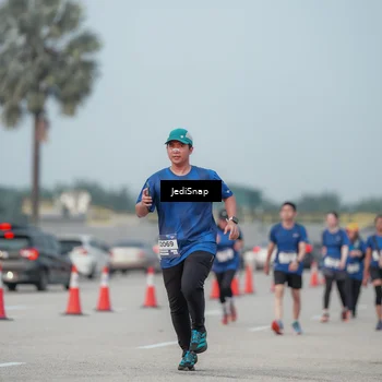 Runner Photo 7555370