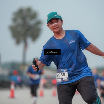 Runner Photo 7555377