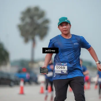 Runner Photo 7555378