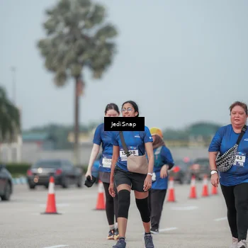 Runner Photo 7555394