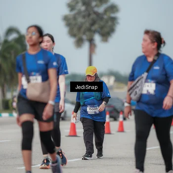 Runner Photo 7555409