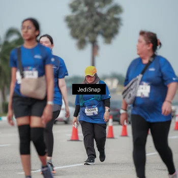 Runner Photo 7555414