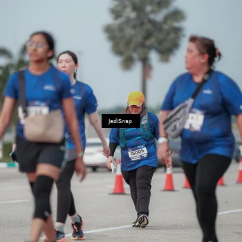 Runner Photo 7555436