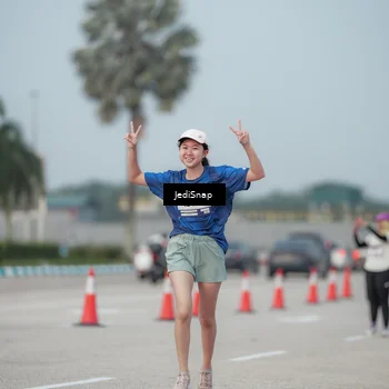 Runner Photo 7555437