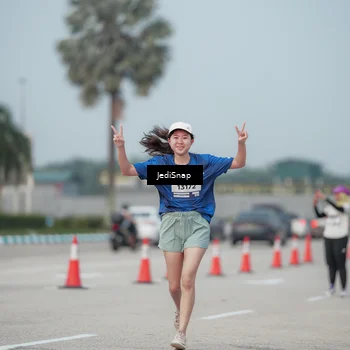 Runner Photo 7555439