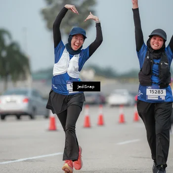 Runner Photo 7555449