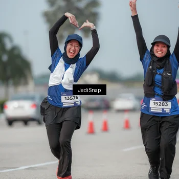Runner Photo 7555453