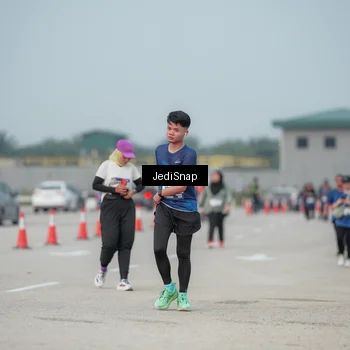 Runner Photo 7555460