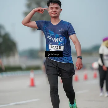 Runner Photo 7555476
