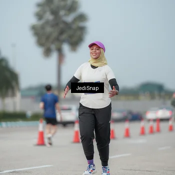 Runner Photo 7555478