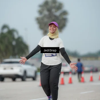 Runner Photo 7555487