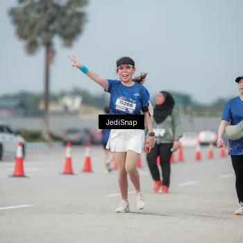 Runner Photo 7555495