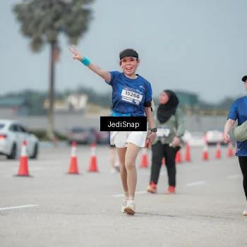 Runner Photo 7555496
