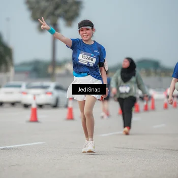 Runner Photo 7555504