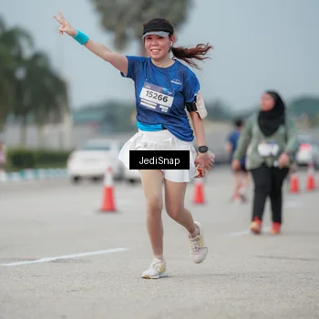 Runner Photo 7555506