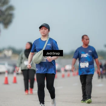 Runner Photo 7555507
