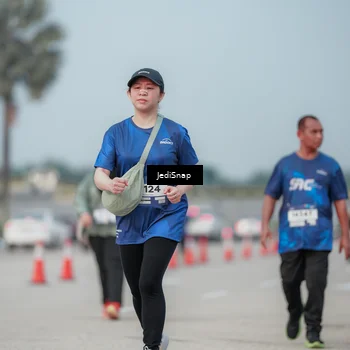 Runner Photo 7555509
