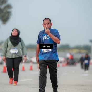 Runner Photo 7555516