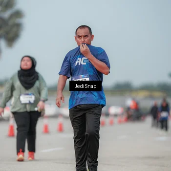 Runner Photo 7555517
