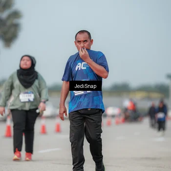 Runner Photo 7555521