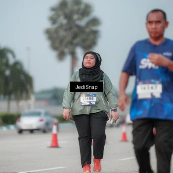Runner Photo 7555524