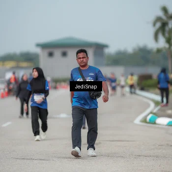 Runner Photo 7555531