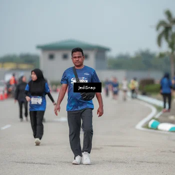 Runner Photo 7555533