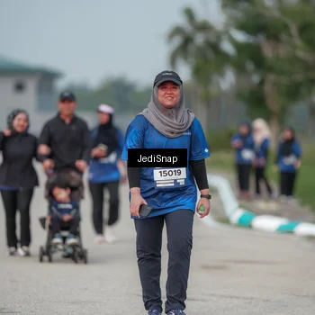Runner Photo 7555576