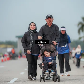 Runner Photo 7555582