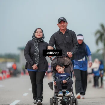 Runner Photo 7555587