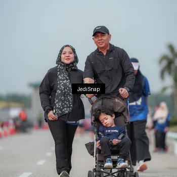 Runner Photo 7555593