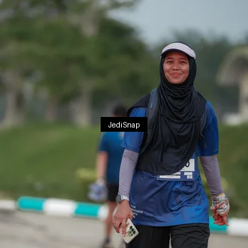Runner Photo 7555614