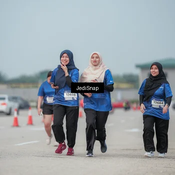 Runner Photo 7555619