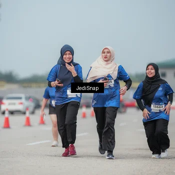 Runner Photo 7555620